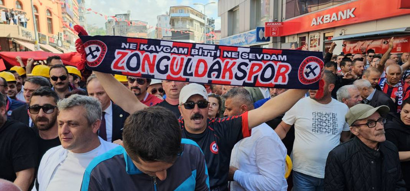 Tek şut dahi çekilmeden 0-0 biten maç: Kömürspor'dan 'şike' protestosu - Resim: 11